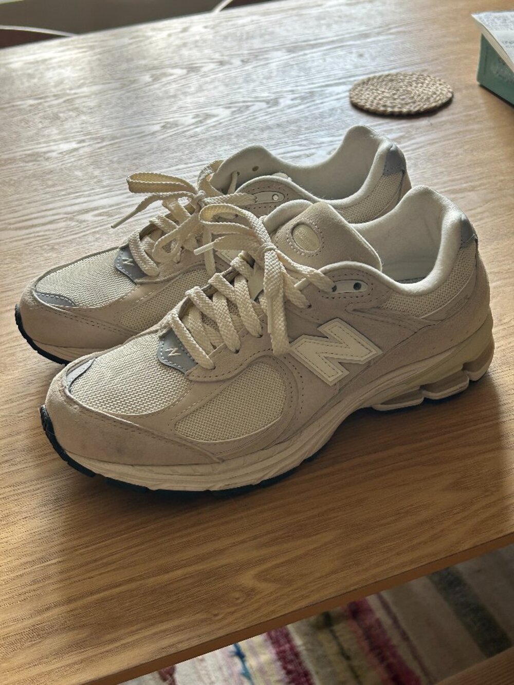 New Balance 2002R Sneaker Calm Taupe Size 8.5